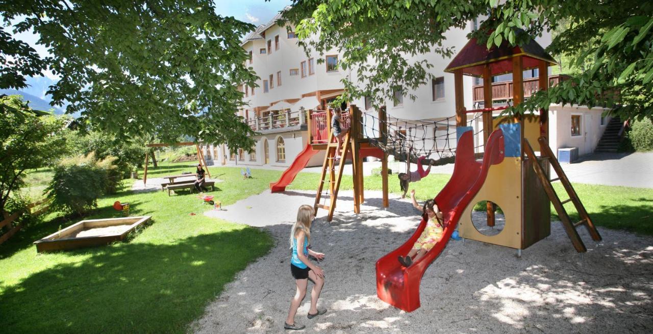 Haus Der Begegnung Otel Gosau Dış mekan fotoğraf